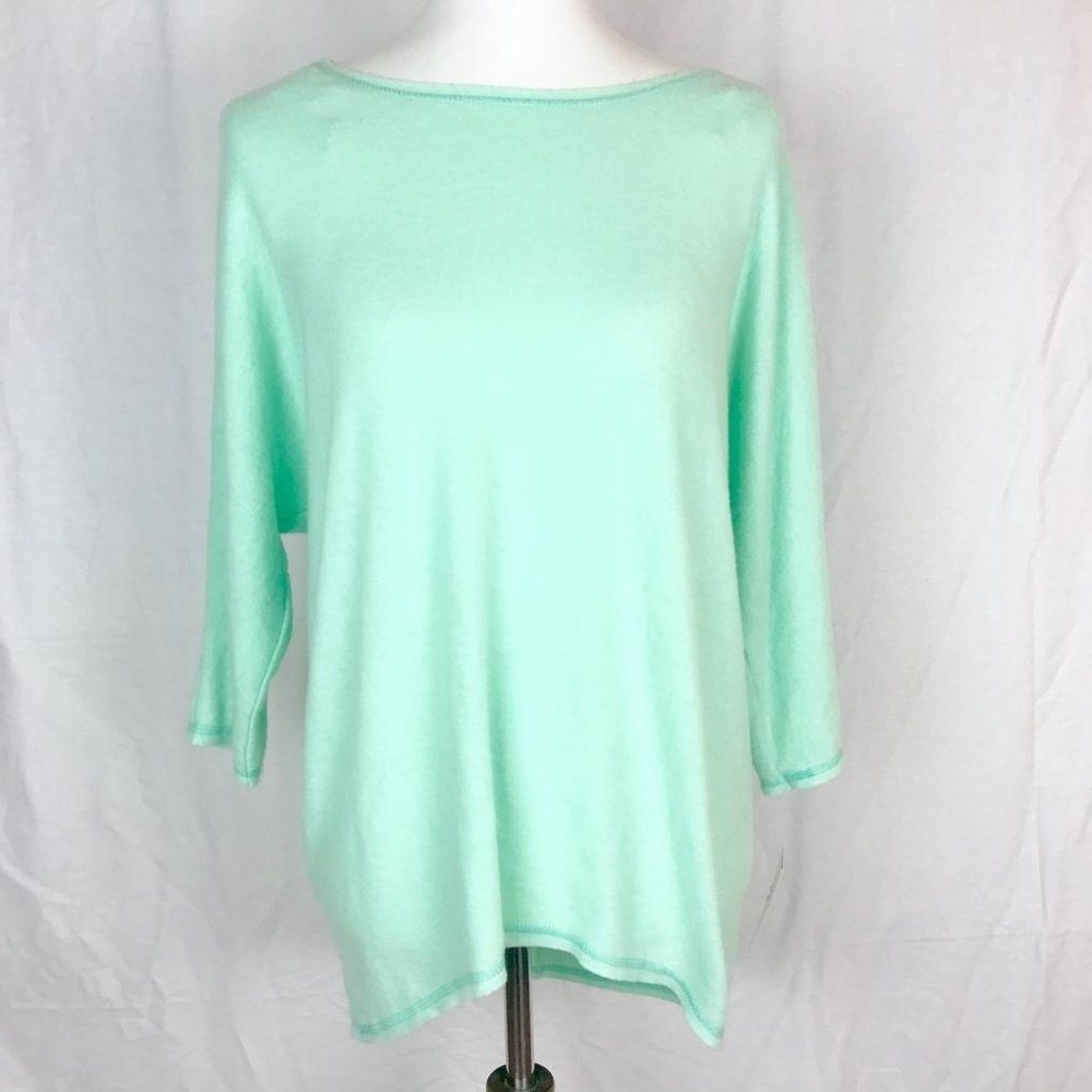 NWT MOA moa sweater stretch medium
